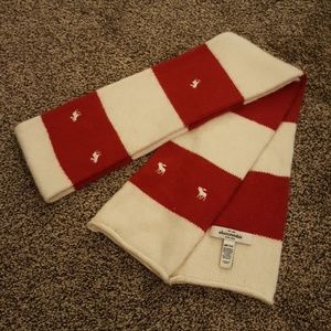 Abercrombie & Fitch Striped Scarf 8%Rabbit hair